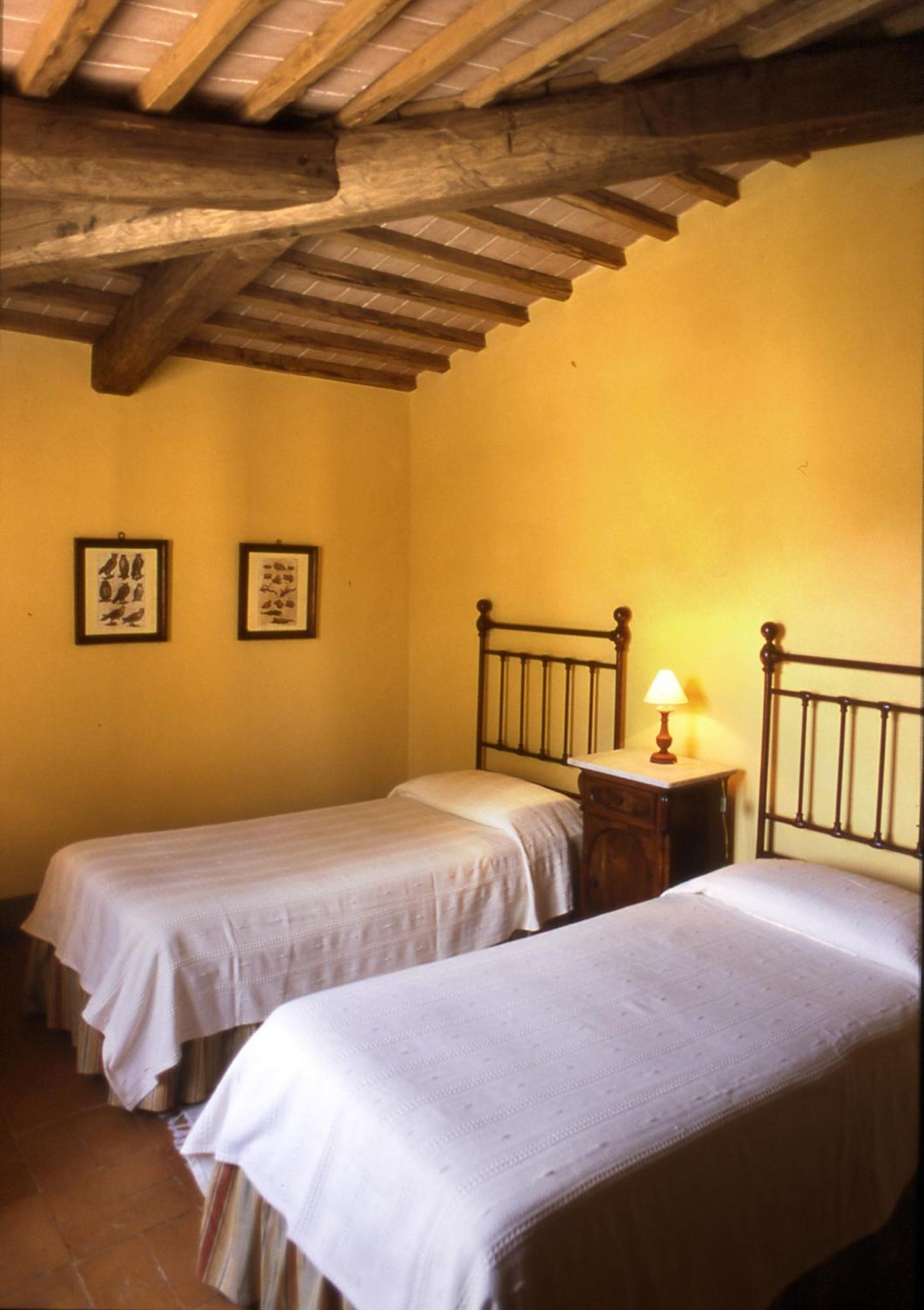 Agriturismo Fattoria Santa Vittoria Pozzo  Екстер'єр фото