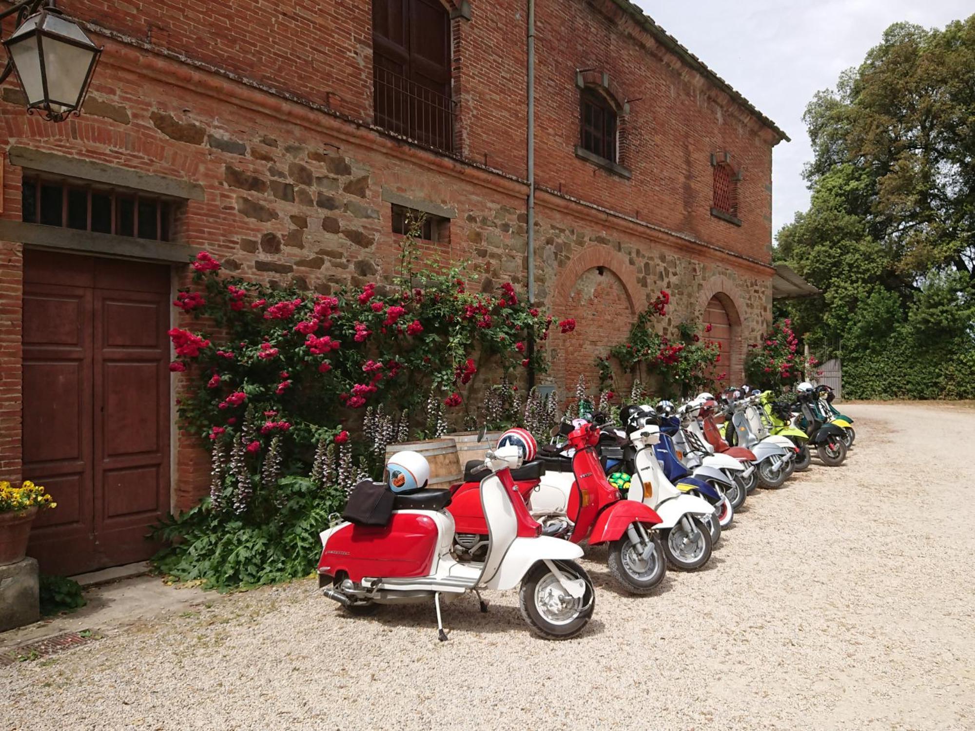 Agriturismo Fattoria Santa Vittoria Pozzo  Екстер'єр фото