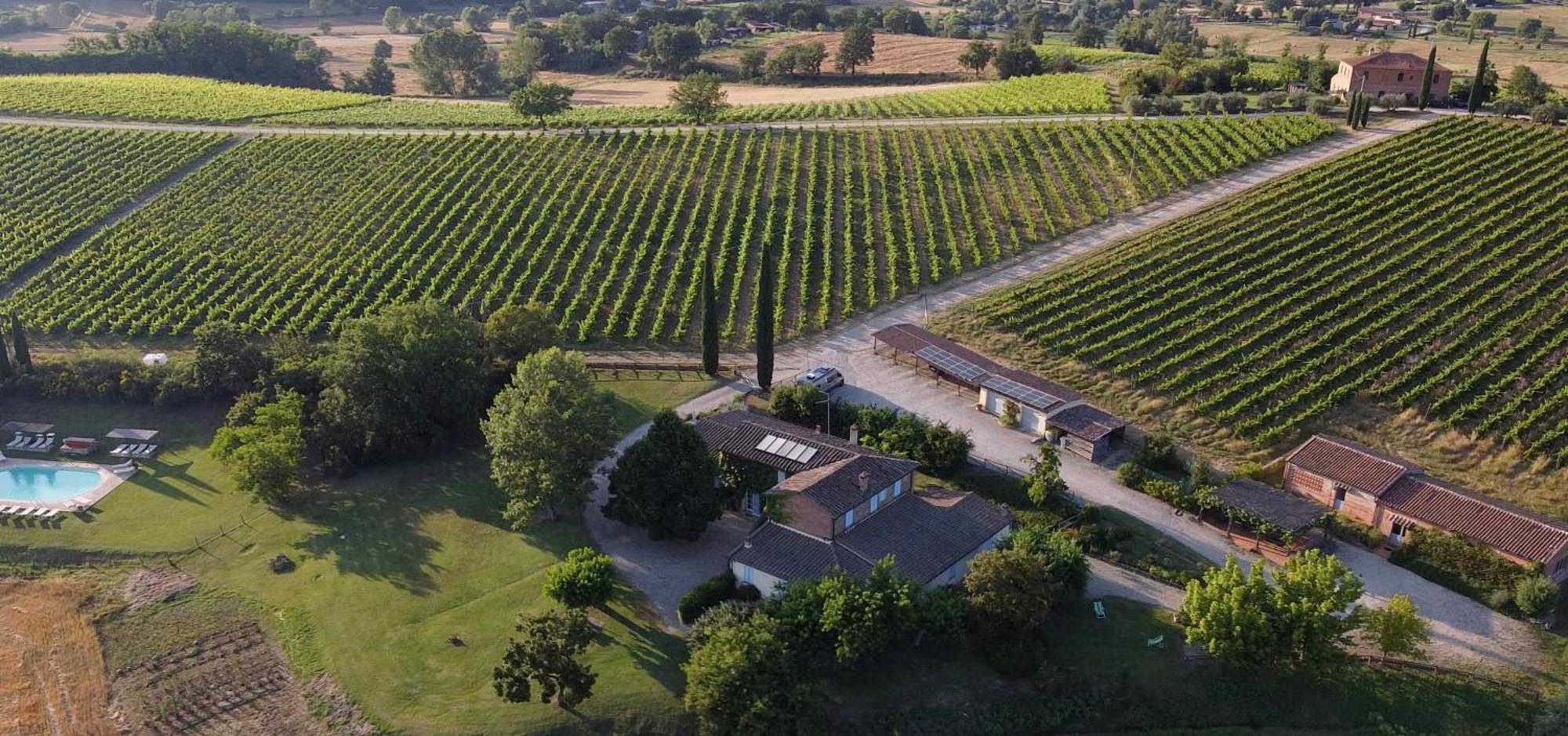 Agriturismo Fattoria Santa Vittoria Pozzo  Екстер'єр фото